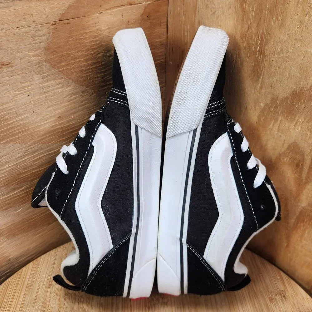 Vans Knu Low Boys Black Sneakers Size 5